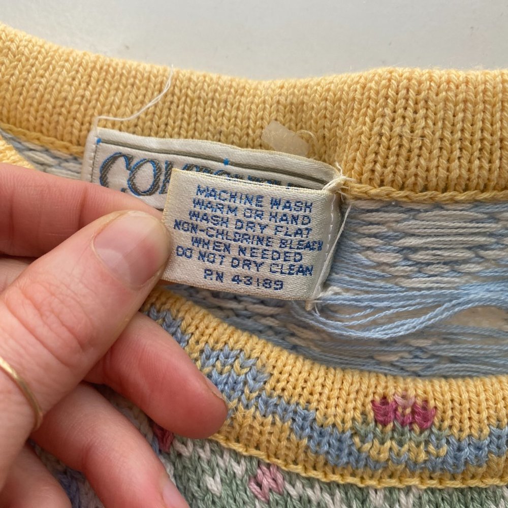 Vintage Hand-Embroidered Funky Floral Sweater Vest - Picture 7 of 8